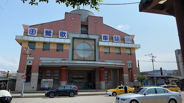 台鐵表示，這一切都是為了更新電梯必須面臨的陣痛，他們會盡早完工，減少民眾不便。圖／新北市鶯歌區公所提供