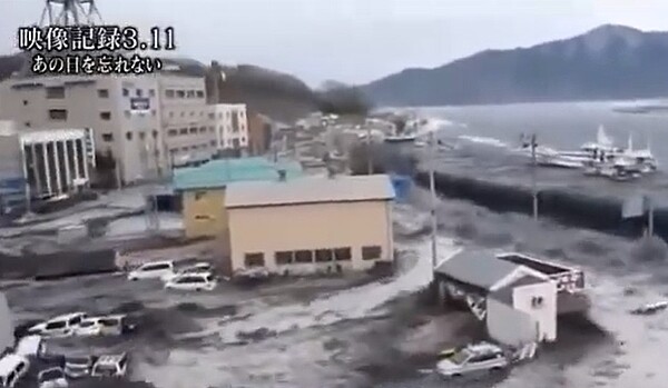 日本三一一地震與福島核災滿十周年。。圖/截自NHK紀錄片