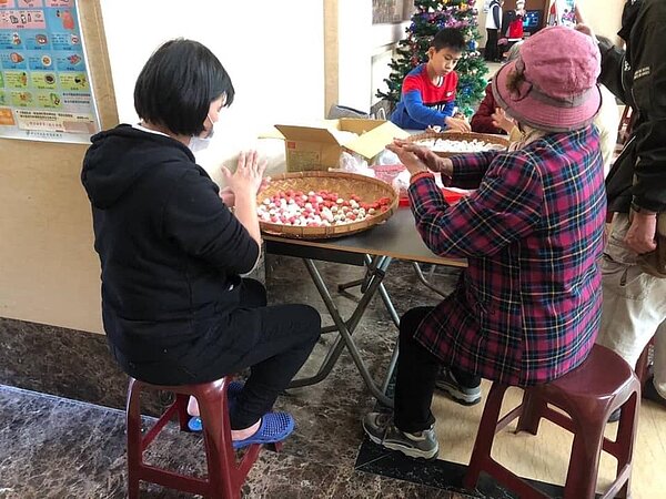 萊芬園社區搓湯圓