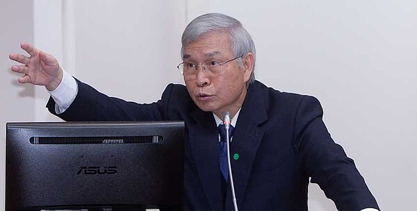 央行總裁楊金龍強調,房市管制實施以來略見成效,央行18日討論是否調整 。圖/王德為