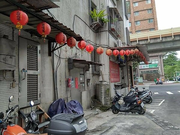 下地工程後,市容變得整潔乾淨。圖/楊介舟提供