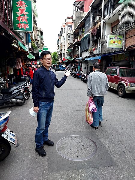 黃世豪看到老城區的美。圖／劉嘉靖攝