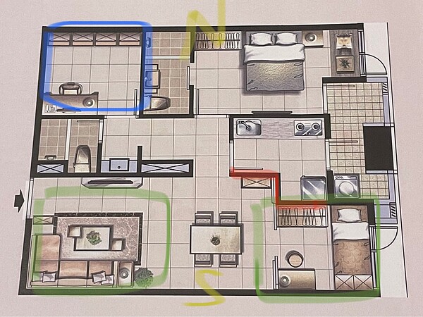 多數網友認為這格局不太優,因為廚房跟浴室幾乎把整個格局都卡死。圖/截自PTT