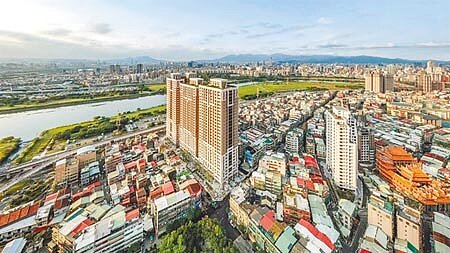 新北市大陳社區單元5、6、7確定流標,目前僅單元2完成都更入厝。(本報資料照片)