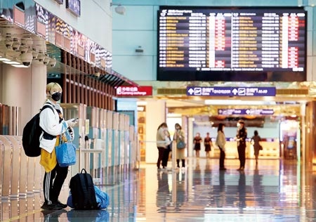 新加坡規畫今年下半年推出「雙邊旅遊廊道」，來自中低感染風險地方且已施打疫苗的旅客，無須隔離14天也能跨境旅遊。圖／中時資料照片