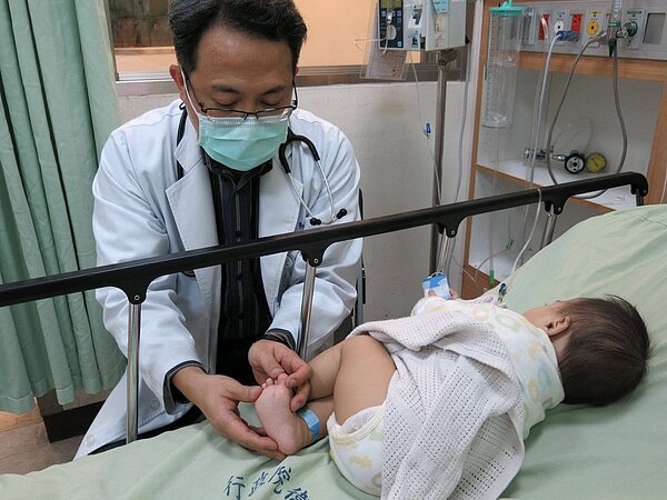 病毒進入流行季節,台南市衛生局提醒家長注意。聯合報系資料照