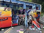 遊覽車撞山事故　公會理事長研判：駕駛行為因素居多