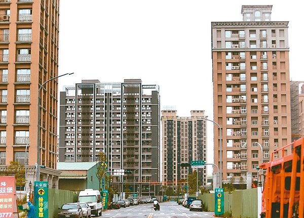 新北市五股洲子洋重劃區鄰近新莊和蘆洲地區,因房價相對便宜,吸引不少首購族移居。圖/聯合資料照