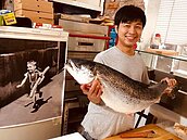 「鮭鮭們」別急著改名！　高雄這家披薩店免費吃