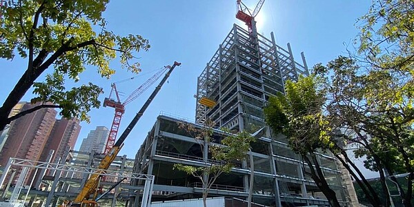 台中豪宅「勤美之森」建築工地,主動向台積電釋出願無償提供地下水資源當備援取水之用。圖/曾麗芳