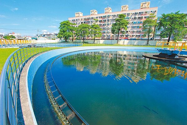 台灣水價太便宜,不利水資源的珍惜利用。圖為中央與地方聯手,打造福田水資源回收中心,成為台灣第2座再生水廠。圖/水利局提供