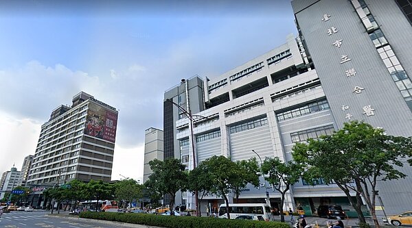 萬華地區房價較低,但不管是交通、醫療等機能其實都相當不錯。圖/取自Google map