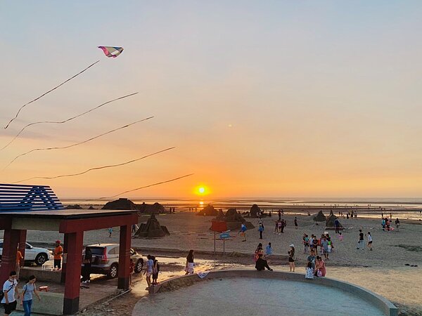 海天一線濱海沙灘。圖／台中市政府提供