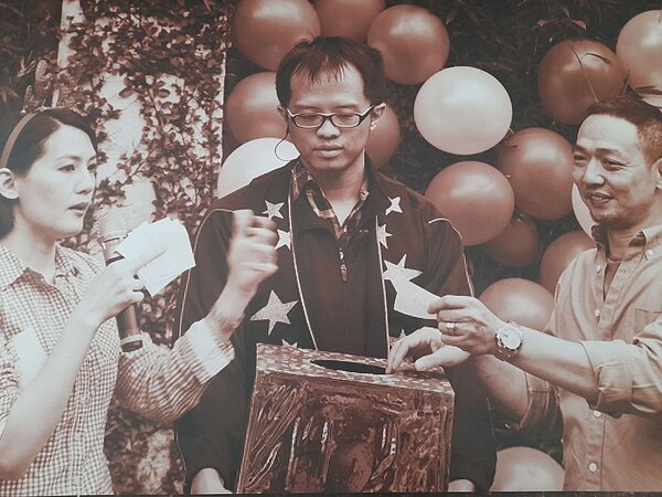 松基里里長黃建賓，與社區內的教會合辦一場活動。