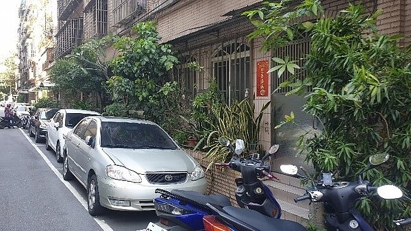 巷弄環境寧靜優雅。圖/朱哲輝攝影