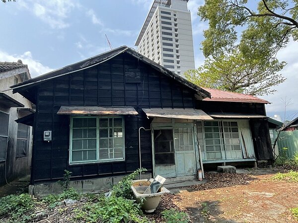 花蓮市明禮國小校長宿舍於2018年登錄為歷史建築,市公所爭取經費活化,規畫未來串聯周邊日式歷史建築群,成為市區歷史廊道。圖/花蓮市公所提供