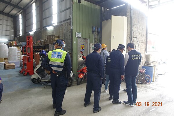 農地違章工廠強力執法，新北鐵腕斷電。圖／新北市城鄉局提供