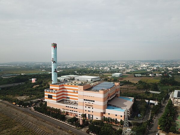 后里焚化廠空污防制設備改善預計今年7月完工。圖/台中市環保局提供