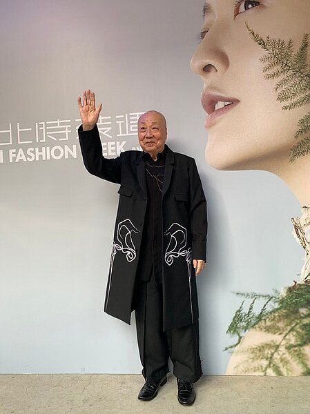 17LIVER鐵孟秋出席INF x 17 2021秋冬時裝秀。圖／17LIVE提供