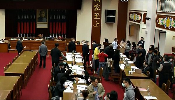 諸多學者專家認同政府推動房地合一稅2.0修法，不過應該實施囤房稅，才可多管齊下。圖／立法院