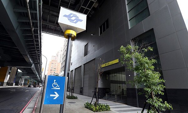 保二總隊都更案位於環狀線景平站旁。圖/聯合報系資料照