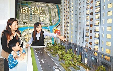 在新版LTV法帶動下,國銀今年房貸業務量保守估計至少上兆元,將全力主攻首購族。圖∕本報資料照片