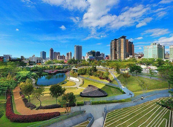 永慶房產中台灣門市去年成交近11000件。圖/永慶房仲網提供