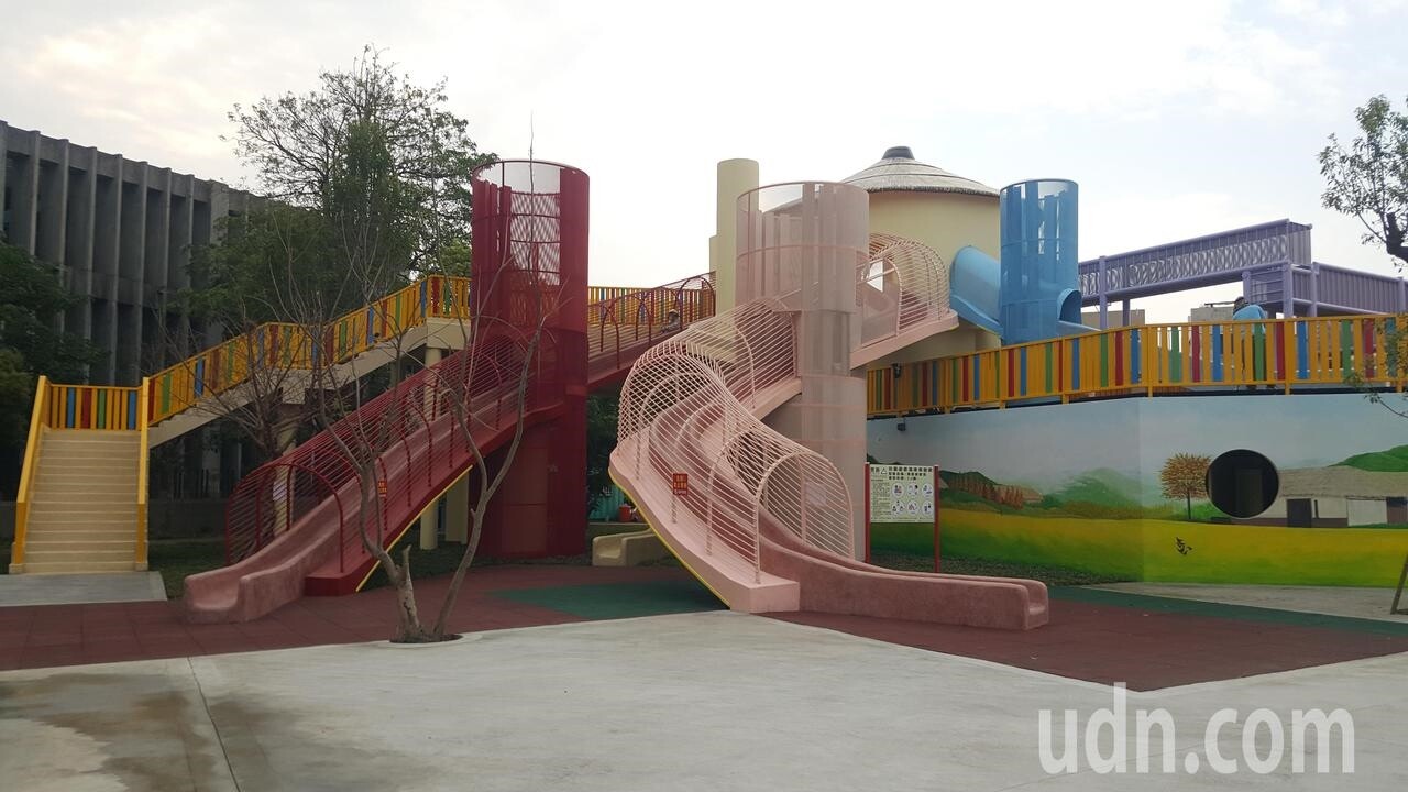 苗栗縣苑裡鎮「灣麗親子公園」2日起開放民眾試體驗。記者胡蓬生/攝影