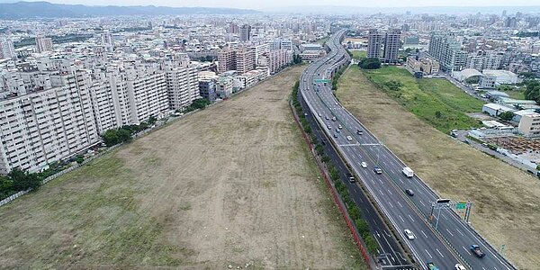 2021年首批地上權有八宗標的、權利金底價至少有15億元規模，預計4月26日公告招標、6月28日開標。圖／中時資料照