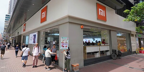 小米超越華為，成陸最大手機廠。圖／中新社