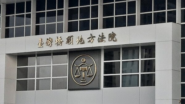 高雄某間旅館傳出偷拍事件，黃姓男子身為旅館負責人兒子，竟趁房客入住時，拿微型攝影機偷拍入住房客王姓男子與歐姓女子。圖／聯合報系資料照