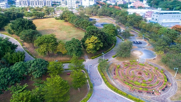 台中廍子重劃區近年價格緩漲，卻也讓民眾苦惱，是真有市場還是建商亂喊價？圖／大玩台中-臺中觀光旅遊局臉書