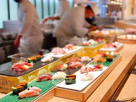 高雄義享天地A館引入饗賓集團頂級日式料理吃到飽「旭集」,大打食力戰。(柯宗緯攝)