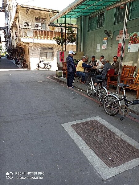 和平里如今已是樂活一家親。高鳳珠攝