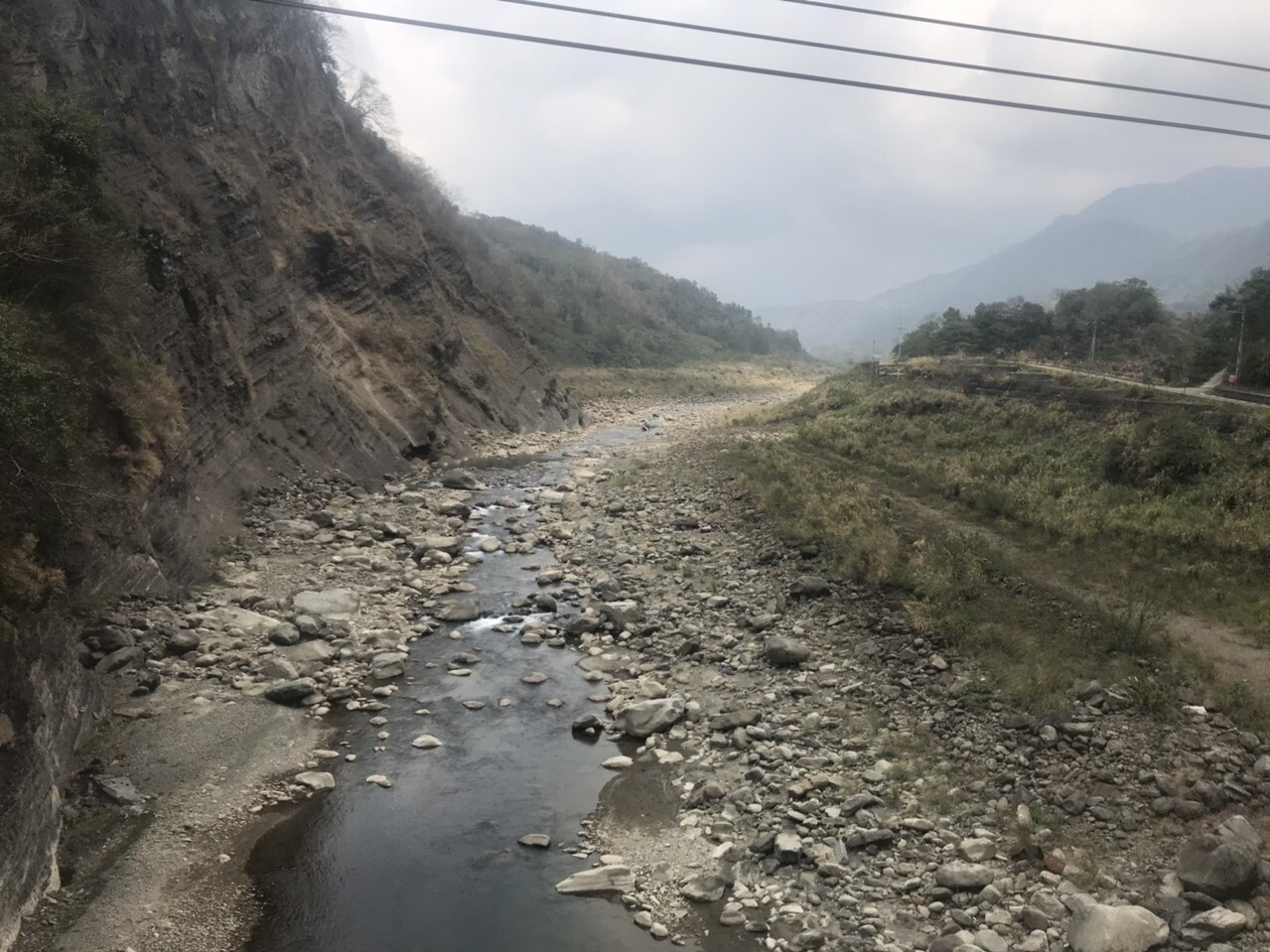 水情嚴峻，高屏溪川流量又創新低。本報資料照片，記者徐白櫻／攝影