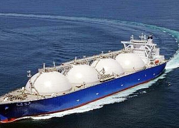 長賜號事件與潛藏戰事危機的南海路線,有「斷氣」的風險,中油已準備「避開南海」及美西的彈性路線。圖/取自經濟部網站