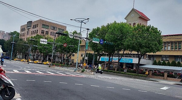地方法院將改建為土城行政園區。圖/陳忠賢攝影