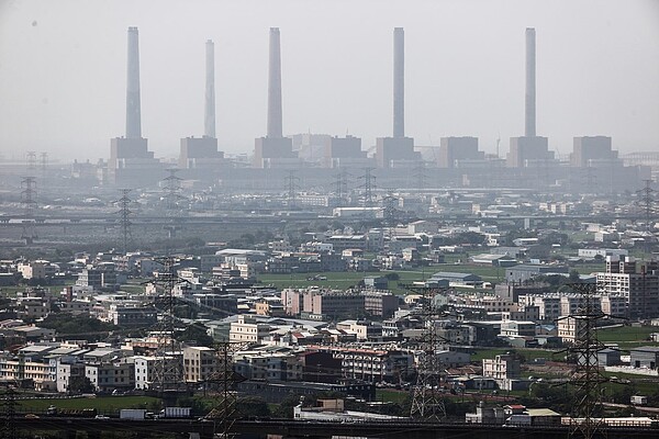 用電高峰期,中火突襲式重啟。記者黃仲裕/攝影