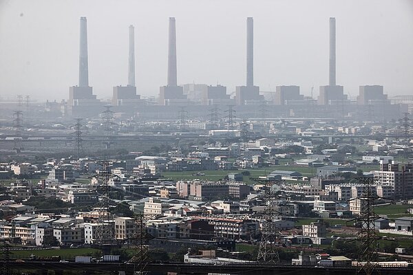 用電高峰期，中火突襲式重啟。記者黃仲裕／攝影
