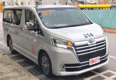 台北市去年7月推出「預約公車」服務，豈料新政上路後屢遭「放鳥」。圖／中時資料照