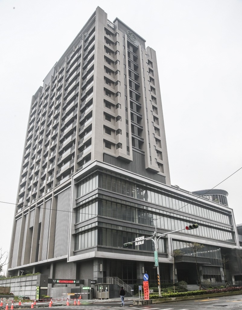 「冠德鼎捷」位於捷運A9林口站，生活機能便利，是中國創新投資行政總裁向心來台購買的豪宅。圖／聯合報資料照