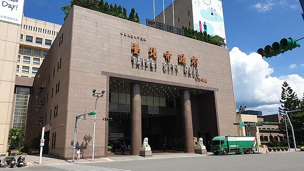 台北市政府擬率先全面禁售電子菸等菸品、納管加熱式菸品,目前草案送審中,最快下半年公告實施。記者胡瑞玲/攝影