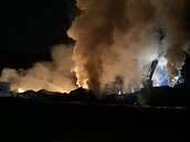 掩埋場自燃惡臭　高雄市民：快吐了