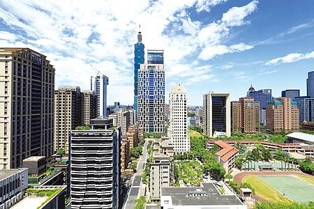 豪宅市場再次領跑房市買氣，業者分析這波是舊豪宅換新豪宅的資產進化換屋盤，追求極致純粹的豪宅產品。圖∕本報資料照片