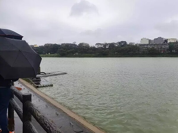 目前農田水利署桃園、石門管理處轄下692口埤塘總容量約5000萬噸,相當於4分之1個石門水庫,目前總水量約3000萬噸。圖/聯合資料照