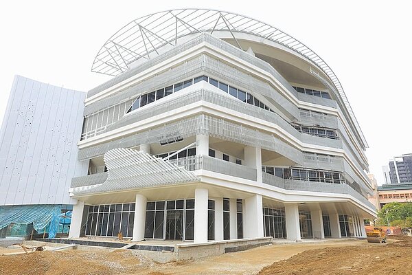 國家電影中心即將落成，卻傳出當初答應給新北的百坪空間生變。（新北市新聞局提供／葉德正新北傳真）