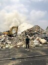 清除業堆置廢棄物釀災　台南祭重罰、必要時廢證