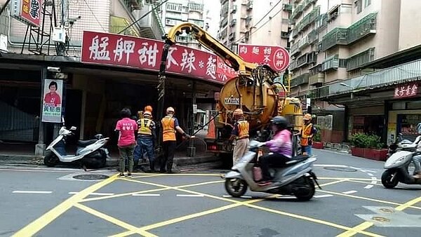 金城里麻雀雖小五臟俱全。圖／姜靜枝攝