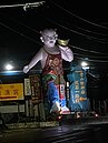 金山財神廟路邊巨大神像深夜打白光　議員：一堆人嚇死