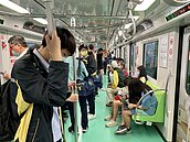 中捷綠線今起收費營運　藍線規劃受關注